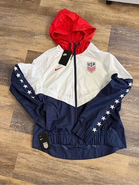 Nike USA Windbreaker Jacket Women Medium Red White Blue Olympic Team NWT